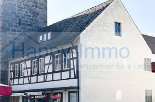 Haus kaufen in 91074 Herzogenaurach, zentral gelegenes Geschäftshaus / EG und OG vermietet / DG nicht ausgebaut