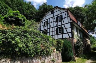 Bauernhaus kaufen in 64757 Rothenberg, Historisches Forsthaus saniert Odenwald Alleinlage Bauernhaus Ferienhaus Photovoltaik Whirlpool