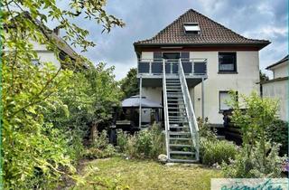 Haus kaufen in 59427 Unna, Unna-Massen: Schönes Zweifamilienhaus mit zwei separaten Wohneinheiten, 637 m² Grundstück, Garten
