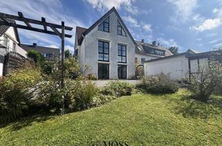 Einfamilienhaus kaufen in 42489 Wülfrath, Charmantes Reihenendhaus mit Einfamilienhauscharakter in familienfreundlicher Lage