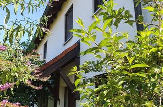 Haus mieten in 91056 Alterlangen, Großzügige Doppelhaushälfte mit Gartenidylle in Alterlangen zu vermieten