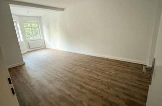 Wohnung kaufen in Ackerfeldstraße 00, 46145 Sterkrade-Mitte, Familienfreundliche 3-Zimmer-Wohnung mit Balkon und Garten