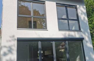 Wohnung kaufen in 95028 Innenstadt, Modernes Wohnen am Theresienstein – Exklusive 4-Zimmer-Wohnung in Hof
