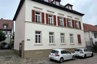 Wohnung kaufen in Burgviertel, 74206 Bad Wimpfen, Moderne Altbauwohnung im Herzen von Bad Wimpfen mit Doppelgarage und Gemeinschaftsgarten mit Blick