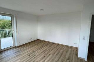 Wohnung mieten in Im Riedle, 89335 Ichenhausen, Helle 4-Zimmer Wohnung mit Balkon und hochwertiger Ausstattung
