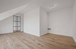 Wohnung mieten in Münchhausenstraße, 85757 Karlsfeld, Exklusive 2-Zimmer-Dachgeschosswohnung in Top-Lage, vollständig renoviert und mit großem Balkon+EBK