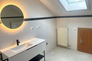 Wohnung mieten in Weberfeld, 94249 Bodenmais, Traumhafte 2-Zimmer-Dachgeschosswohnung in Bodenmais – mit Balkon, Stellplatz und Küche