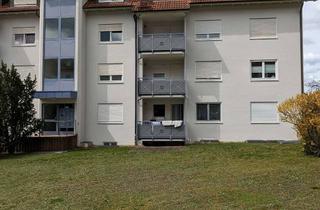 Wohnung mieten in Erfurter Str. 40, 75365 Calw, Gepflegte 2,5-Zimmer Wohnung mit Balkon im 2. OG in Calw