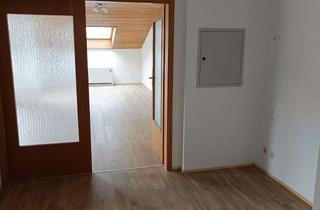 Wohnung mieten in 69493 Hirschberg, Helle und ruhige 2 Zimmer Wohnung mit sichtgeschützter Terrasse