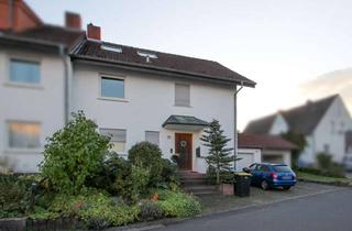 Doppelhaushälfte kaufen in 36100 Petersberg, Wohnen mit Blick auf die Liobakirche: Doppelhaushälfte mit Garage in Petersberg