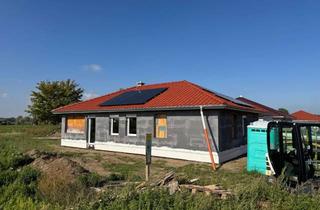 Haus mieten in In Den Wöhren 25b, 38822 Athenstedt, Neubau Einfamilienhaus Bungalow, Feldrandlage, Brockenblick und Garage in Emersleben (Halberstadt)