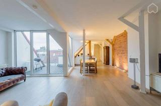 Immobilie mieten in Warschauer Straße 78, 10243 Friedrichshain (Friedrichshain), Helles, loftartiges Apartment mit Dachterrasse - zentral gelegen