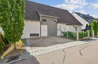Einfamilienhaus kaufen in 72221 Haiterbach, Kernsaniertes Einfamilienhaus mit Scheune, 2 Garagen und barrierefreiem Erdgeschoss in Haiterbach