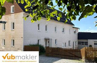 Haus kaufen in 95236 Stammbach, Solides Zweifamilienhaus im Zentrum von Stammbach/trotzdem ruhige Lage!