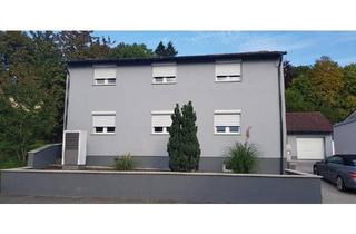 Wohnung kaufen in 96450 Coburg, Coburg - echte Rarität: Eigentumswohnung mit großer Terrasse und(!) Garten