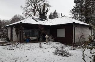 Haus kaufen in 94469 Deggendorf, Deggendorf - Bungalow in Baldham (München)mit über 787 qm Gesamtgrundfläche