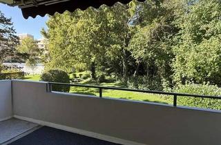 Wohnung kaufen in 88662 Überlingen, Blick ins Grüne und absolute Ruhe! Sehr gepflegte 3-Zimmer-ETW mit Balkon!