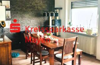 Wohnung kaufen in 56112 Lahnstein, Eigentumswohnung mit Balkon und Weitblick in Lahnstein