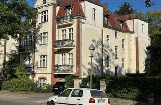 Wohnung kaufen in Kaiserstraße 10, 12209 Lichterfelde, Bezugsfreie Altbauwohnung im Jugendstilaltbau (renovierungsbedürftig)