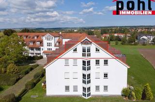 Wohnung kaufen in 96476 Bad Rodach, Gepflegte 2-Zimmer Eigentumswohnung mit Blick auf Felder und Wiesen!