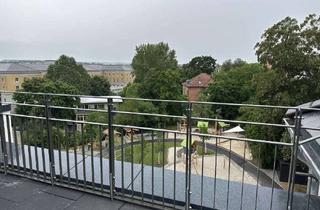 Wohnung kaufen in 99423 Nordvorstadt, Goethestadt Weimar - außergewöhnliche ETW mit Dachterrasse, Fahrstuhl und TG-Stellplatz