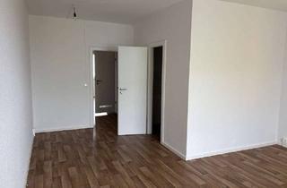 Wohnung mieten in Carl-Hainmüller-Straße, 17192 Waren, Renovierte 3- Zimmer Wohnung ab sofort