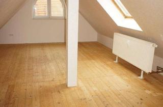 Wohnung mieten in Sachsenstr. 23, 09557 Flöha, DG-Whg. mit ausgebautem Dachspitz - großer Balkon - frei ab 1.11.25