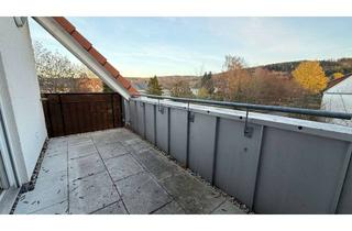 Wohnung mieten in Sachsenstr. 23, 09557 Flöha, DG-Whg. mit ausgebautem Dachspitz - großer Balkon - EBK mögl.