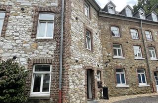 Sozialwohnungen mieten in Enkereistraße 13-15, 52222 Stolberg, !!! Renovierte 3 Zimmer Wohnung sucht Ihren Mieter !!! WBS
