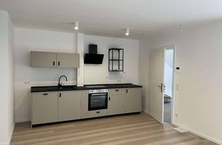 Wohnung mieten in Reuschenberger Str., 41472 Neuss, Exklusive 2-Raum-Erdgeschosswohnung mit Terrasse und Einbauküche