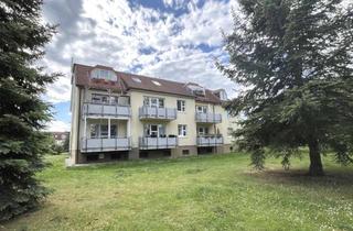Wohnung mieten in Breunsdorfer Weg, 04552 Borna, Geräumige 2-Zi.-Whg. mit Balkon u. guter Ausstattung in ruhiger, grüner Lage!