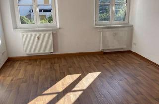 Wohnung mieten in Wachtersflurstr. 22, 96317 Kronach, Schöne 3-Zimmer-Wohnung in der Siedlung