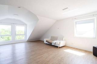 Wohnung mieten in 74211 Leingarten, Exklusives Dachgeschoss-Juwel in kleinem, gepflegtem Mehrfamilienhaus!