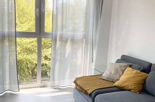 Wohnung mieten in Helsingforser Straße 15, 10243 Friedrichshain, Single East Side Apartment - all inclusive Miete & voll möbliert - urban & idyllisch ab SOFORT