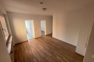 Wohnung mieten in Niederhöchstädter Straße 14, 61449 Steinbach (Taunus), Von Privat: Große lichtdurchflutete 3,5 ZKB mit tollen Nachbarn