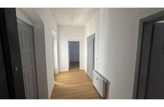 Wohnung mieten in Schönlebestraße 13, 09599 Freiberg, Helle 3-Zimmer Wohnung mit Balkon