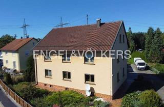 Mehrfamilienhaus kaufen in 73527 Schwäbisch Gmünd, Vielseitiges Mehrfamilienhaus mit angrenzendem Baugrundstück in Herlikofen