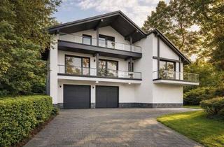 Einfamilienhaus kaufen in 91166 Georgensgmünd, Potenzial für etwas Besonderes: Großzügiges Anwesen mit Privatwald