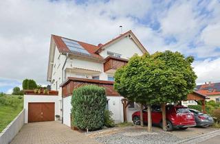 Doppelhaushälfte kaufen in 71134 Aidlingen, Schöne Doppelhaushälfte mit Einliegerwohnung und Wohlfühlatmosphäre