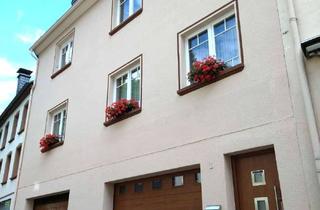 Einfamilienhaus kaufen in 54673 Neuerburg, Großzügiges Einfamilienhaus lädt zum Wohnen und Leben ein!