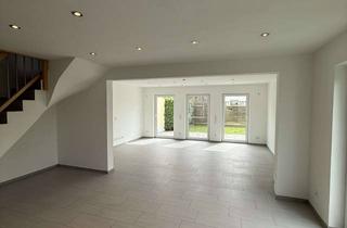 Haus kaufen in Michaelsbucher Straße 4b, 94469 Deggendorf, Schönes Reiheneckhaus mit 162 m² in Deggendorf-Rettenbach, provisionsfrei und sofort verfügbar