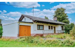 Haus kaufen in 78126 Königsfeld, Bungalow-Stil, renovierungsbedürftig, attraktives großes Grundstück. Bitte Details lesen!