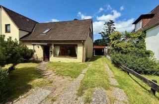 Doppelhaushälfte kaufen in Fettberg, 24145 Gaarden-Süd, Doppelhaushälfte mit Anbau, Garage und Nebengebäude auf großzügigem Grundstück // Kiel-Kronsburg