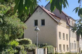 Haus kaufen in Teichstrasse 30, 04552 Borna, Wir verkaufen ein Haus in einmaliger Lage im Herzen von Borna.