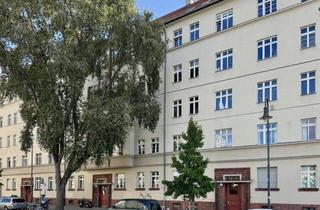 Wohnung kaufen in Stahlheimer Straße 2A, 10439 Berlin, 1,5-Zimmer-Eigentumswohnung bezugsfrei kaufen in Berlin-Prenzlauer Berg, 54 m², sonniger Balkon
