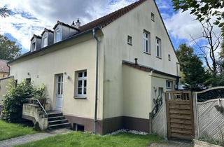Haus mieten in Alt-Lichtenrade 101, 12309 Lichtenrade, Geräumige Doppelhaushälfte; ruhige Lage mit großem Hobbykeller