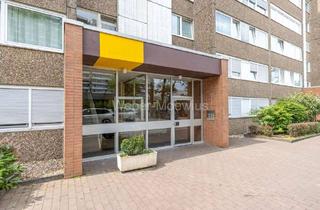 Anlageobjekt in 51429 Bergisch Gladbach, Sanierte 4-Zimmer-Wohnung mit Balkon und Stellplatz