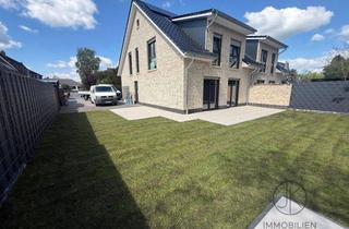 Doppelhaushälfte kaufen in Blumenthaler Str. 39b, 28790 Schwanewede, ***Nachhaltigkeit trifft Komfort: Moderne Doppelhaushälfte mit KfW-55 und PV-Anlage in Schwanewede