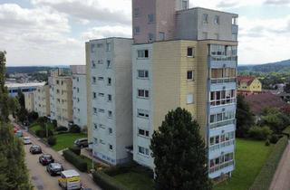 Wohnung kaufen in 72250 Freudenstadt, 1,5-Zimmer-Wohnung mit überdachtem Balkon und Tiefgaragenbox