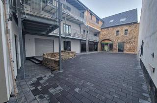 Wohnung mieten in Kochsgasse, 52249 Eschweiler, Barrierefreie Dachgeschosswohnung mit modernem Wohnkomfort und historischem Charme